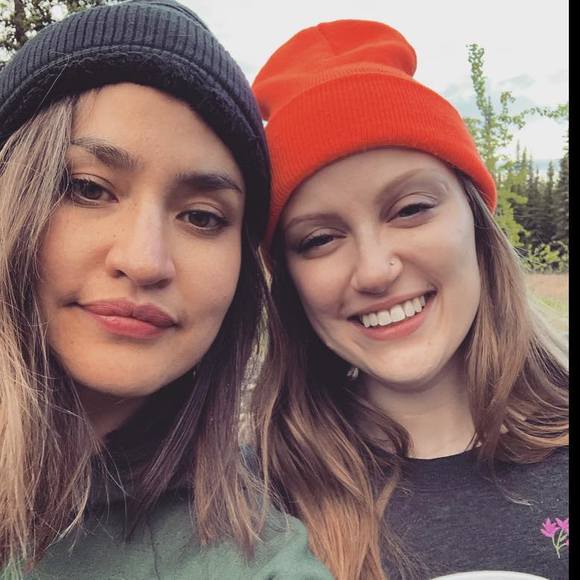 Meet your Posher, Claire - Picture 1 of 1